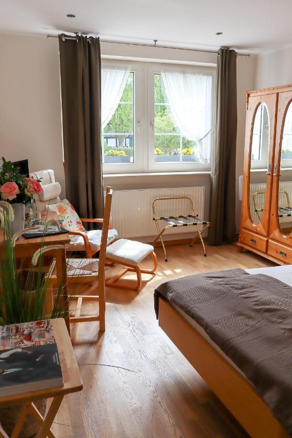Hotel Gut Moschenhof Dusseldorf Luaran gambar